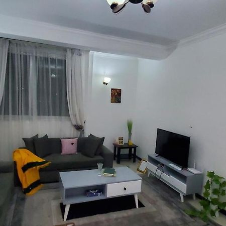 Cozy 1-Bedroom Luxury Apartment Addis Ababa Exterior photo